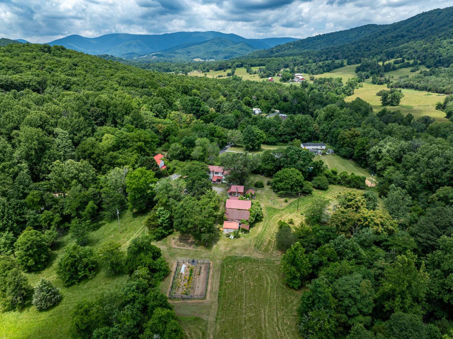 Bliss Point Farm&B&B, LLC Earlysville Exterior foto